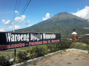 Tempat Kuliner Makan Siang di Dieng